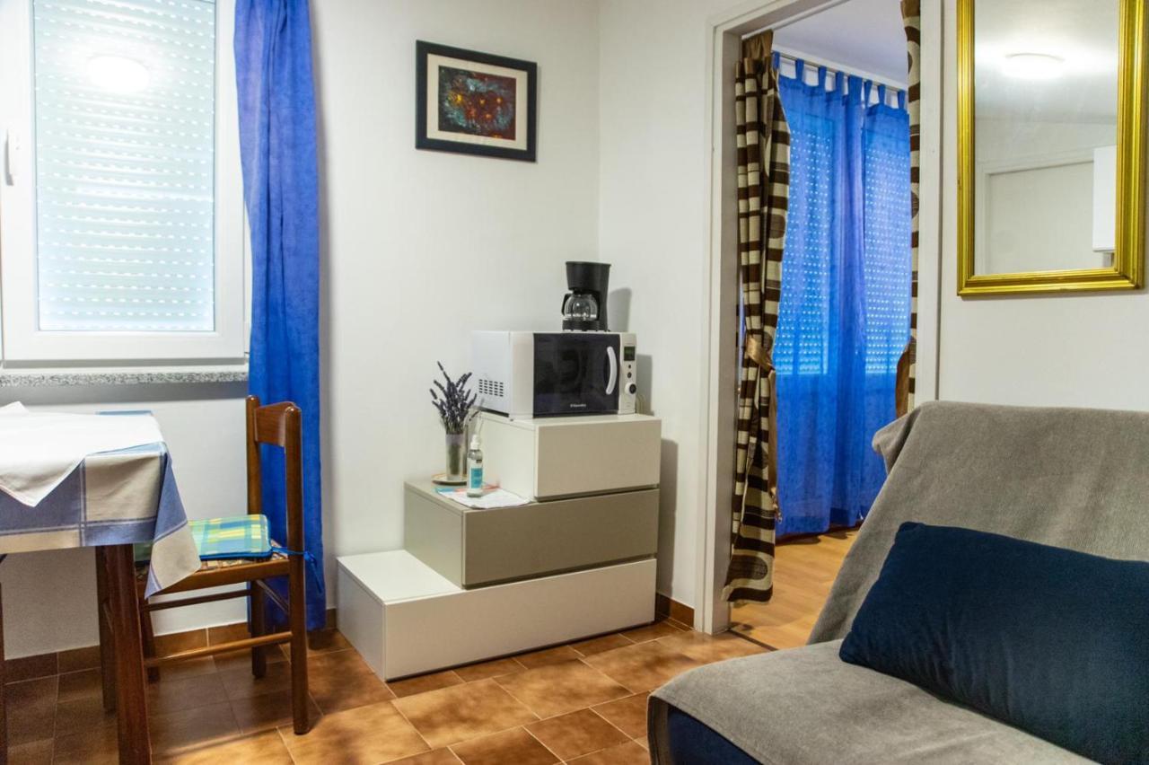 Apartments Jaklin Ровин Екстериор снимка